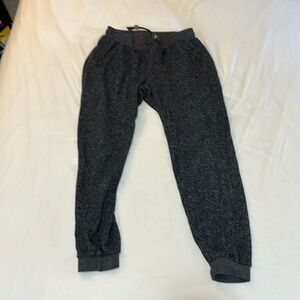 Ten Tree Sweatpants 
Size:M